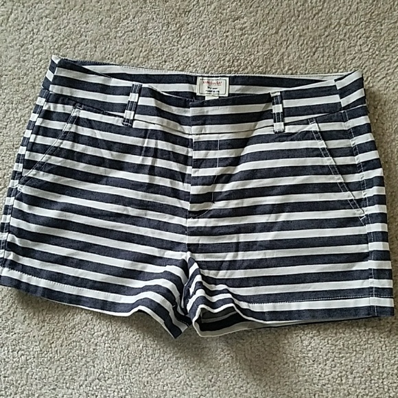 GAP Pants - Gap shorts - Final price!!!